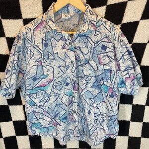 Vintage Try 1 Retro Geometric Blue And White Womens Short Sleeve Button Up Shirt
